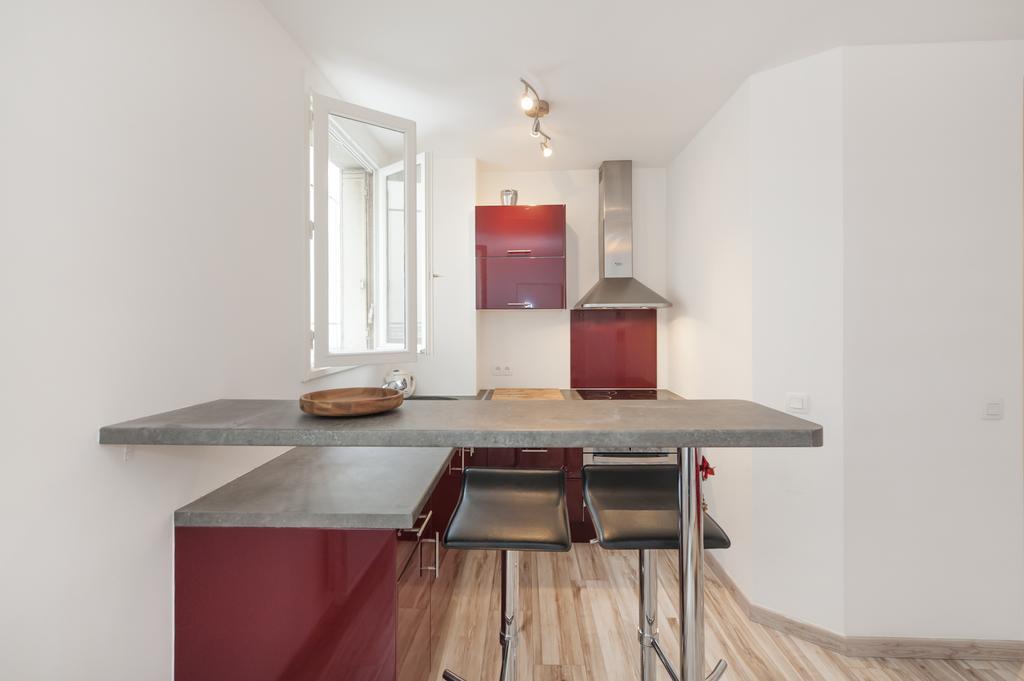 Pick A Flat - Champs Elysees / Niel Apartment *